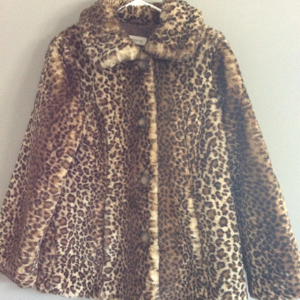 Womens faux fur leopard coat